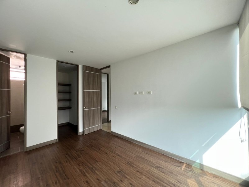 Apartamento para el arriendo en Sabaneta el codigo es 17392 Foto 11