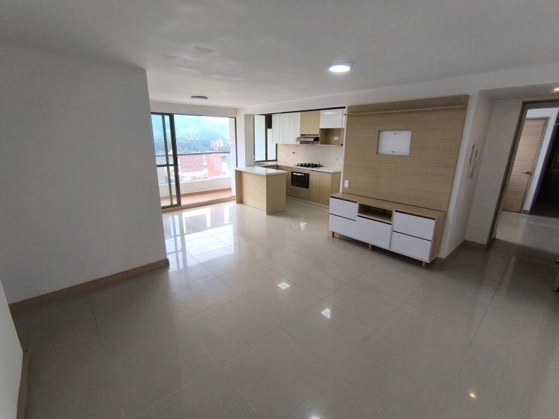 Apartamento para el arriendo en Sabaneta el codigo es 17292 Foto 3
