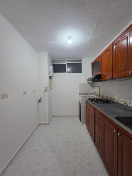 Apartamento para el arriendo en Medellín el codigo es 16983 Foto 2