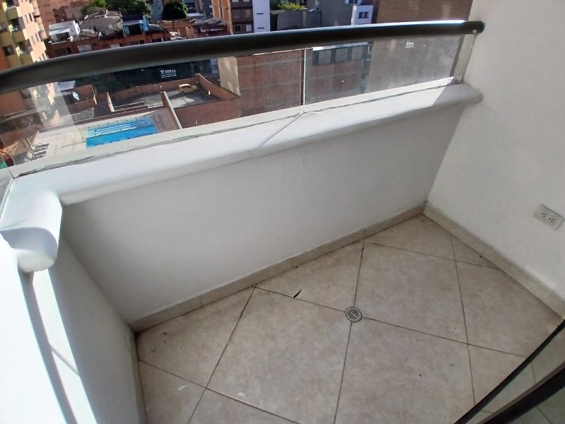 Apartamento para el arriendo en Sabaneta el codigo es 9009 Foto 5