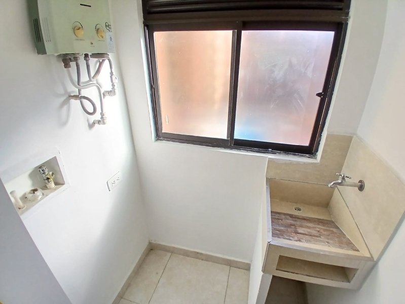 Apartamento para el arriendo en Sabaneta el codigo es 9009 Foto 14