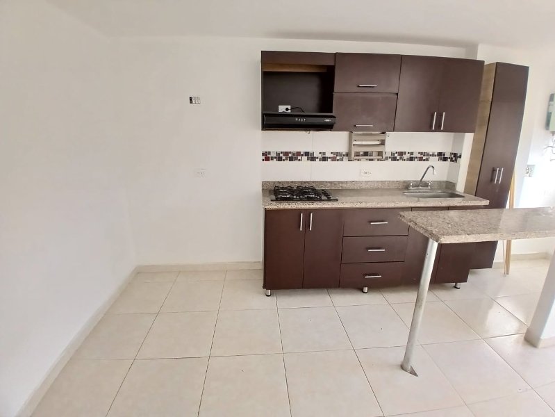 Apartamento para el arriendo en Sabaneta el codigo es 9009 Foto 4