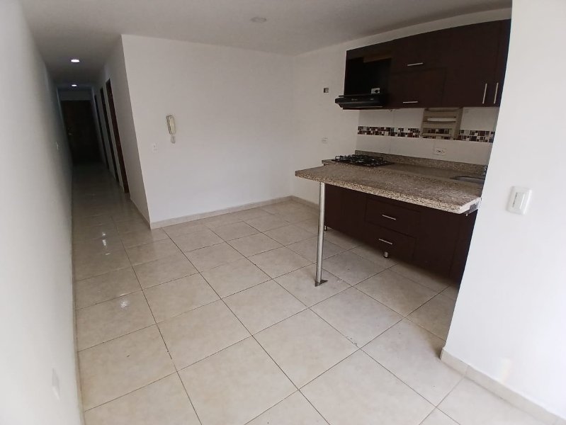 Apartamento para el arriendo en Sabaneta el codigo es 9009 Foto 2