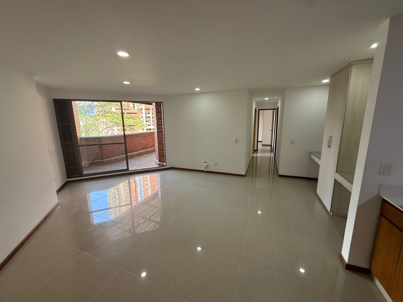 Apartamento para el arriendo en Sabaneta el codigo es 17230 Foto 3