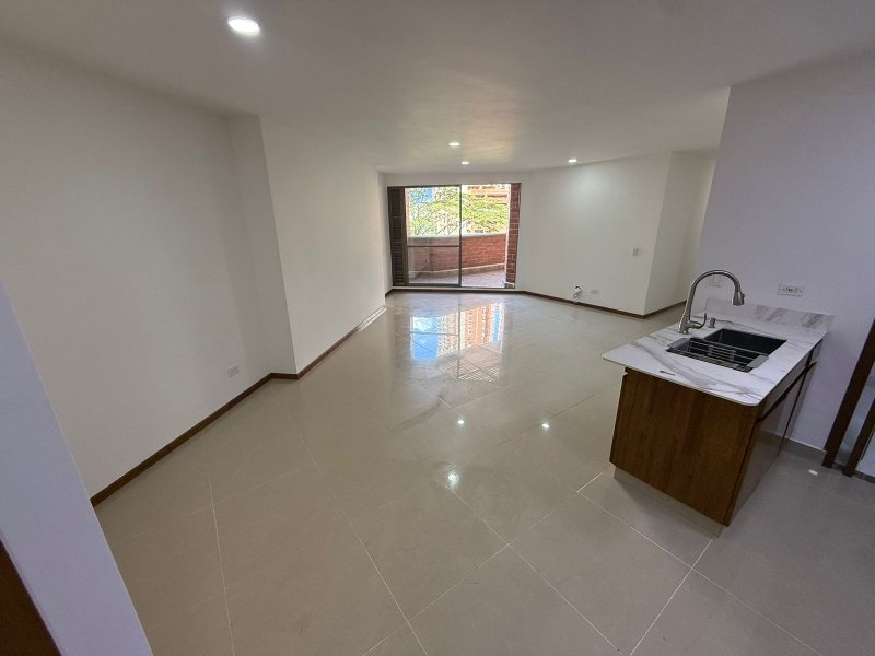 Apartamento para el arriendo en Sabaneta el codigo es 17230 Foto 2