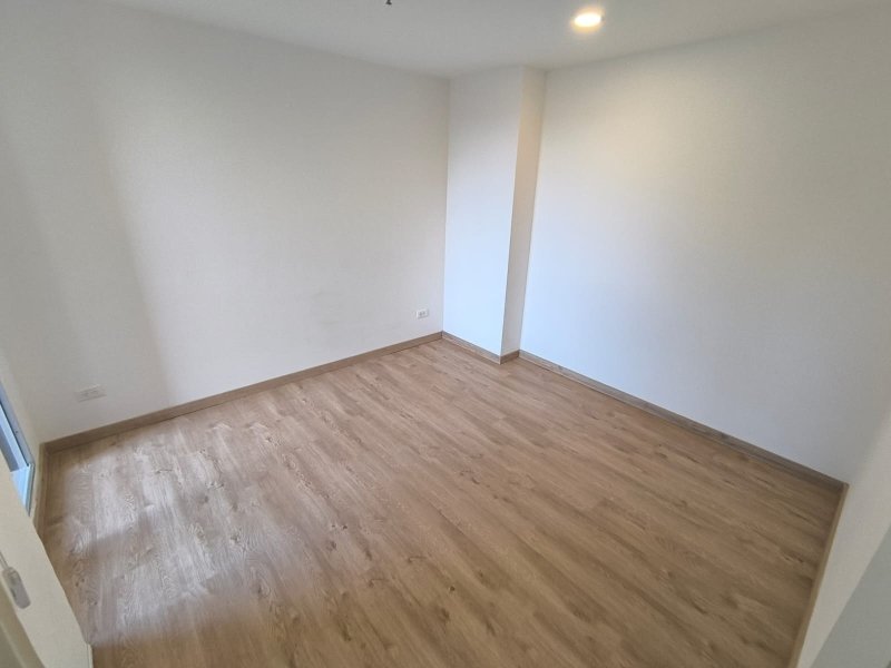 Apartamento para el arriendo en Envigado el codigo es 17634 Foto 8