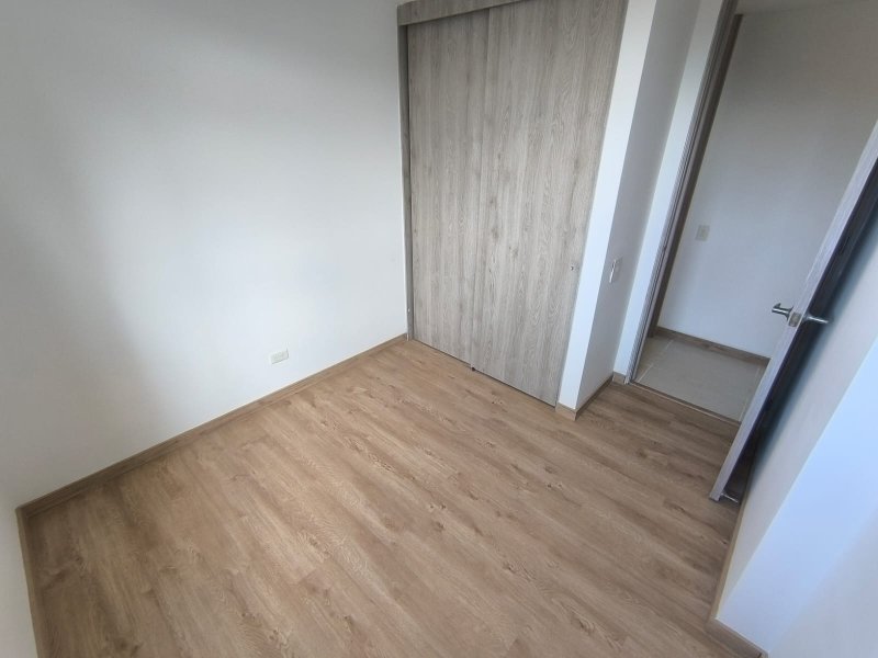 Apartamento para el arriendo en Envigado el codigo es 17634 Foto 9