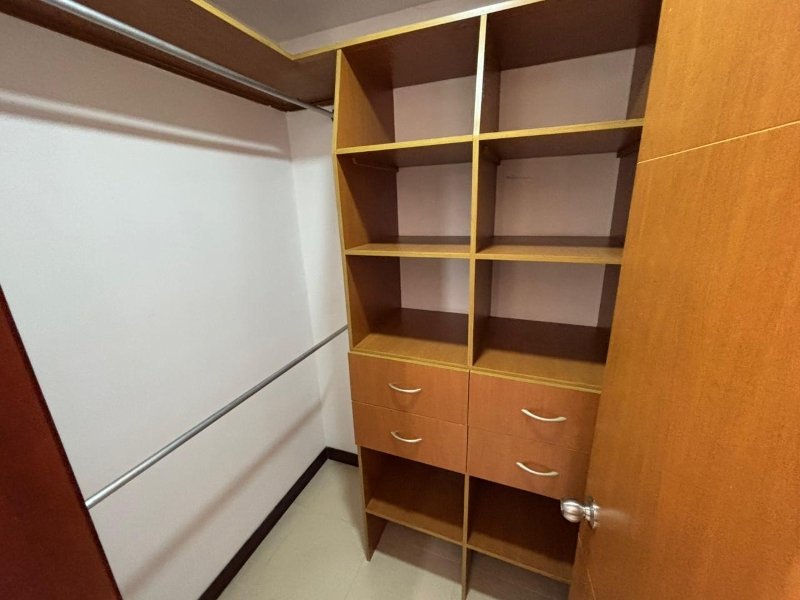 Apartamento para el arriendo en Medellín el codigo es 17379 Foto 24