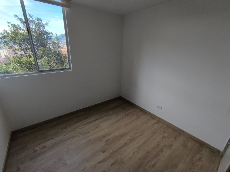 Apartamento para el arriendo en Envigado el codigo es 17634 Foto 10