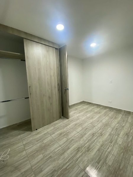Apartamento para el arriendo en La Estrella el codigo es 17997 Foto 7