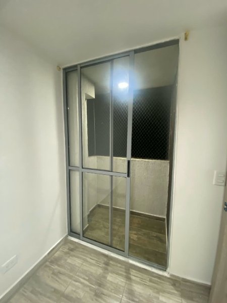 Apartamento para el arriendo en La Estrella el codigo es 17997 Foto 5