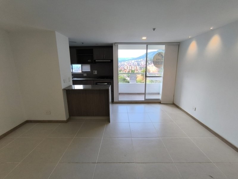 Apartamento para el arriendo en Envigado el codigo es 17634 Foto 3