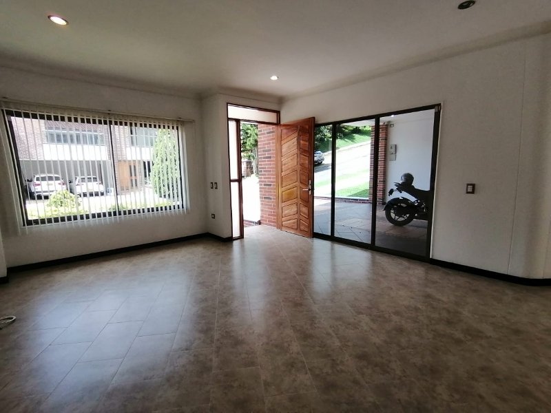 Casa para el arriendo en Sabaneta el codigo es 17977 Foto 8