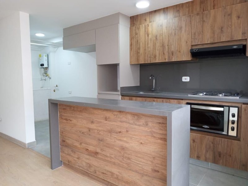 Apartamento para el arriendo en Envigado el codigo es 17517 Foto 2