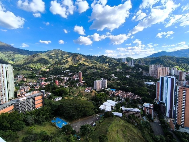 Apartamento para el arriendo en Sabaneta el codigo es 12536 Foto 3