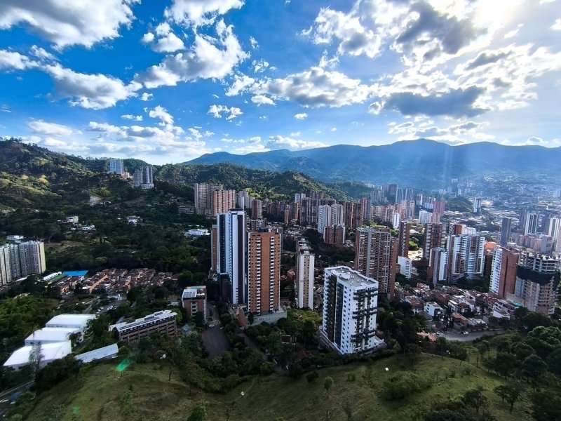 Apartamento para el arriendo en Sabaneta el codigo es 12536 Foto 4