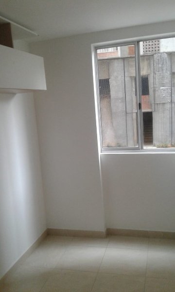 Apartamento para el arriendo en Medellín el codigo es 18012 Foto 9