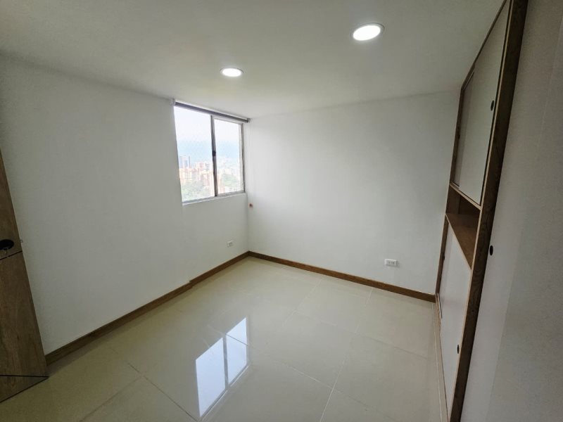 Apartamento para el arriendo en Sabaneta el codigo es 16759 Foto 7