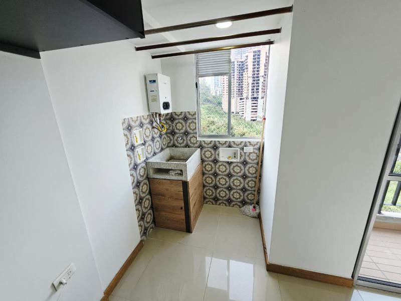 Apartamento para el arriendo en Sabaneta el codigo es 16759 Foto 13