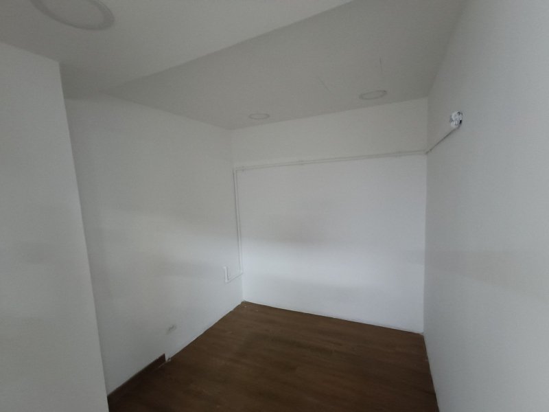Local para el arriendo en Itagüí el codigo es 16223 Foto 12