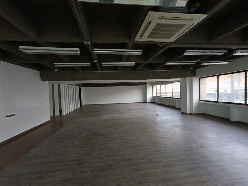 Local para el arriendo en Itagüí el codigo es 16223 Foto 3