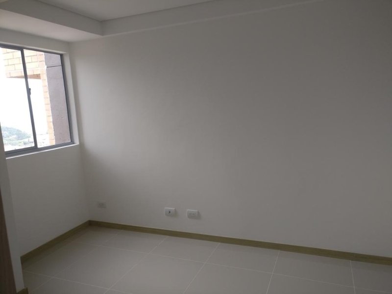 Apartamento para el arriendo en Itagüí el codigo es 17268 Foto 4