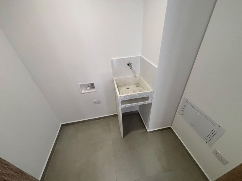 Apartamento para el arriendo en Sabaneta el codigo es 17671 Foto 13