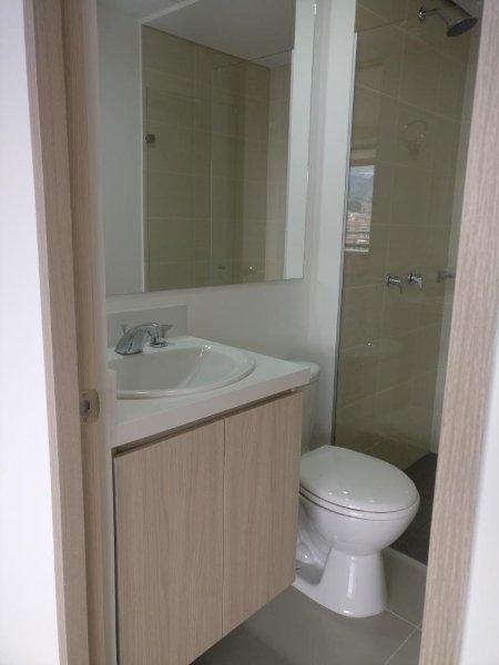 Apartamento para el arriendo en Itagüí el codigo es 17268 Foto 9