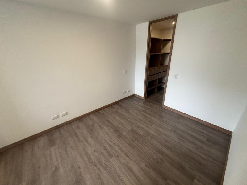 Apartamento para el arriendo en Envigado el codigo es 17246 Foto 6
