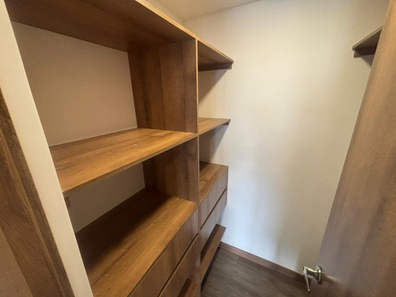 Apartamento para el arriendo en Envigado el codigo es 17246 Foto 11