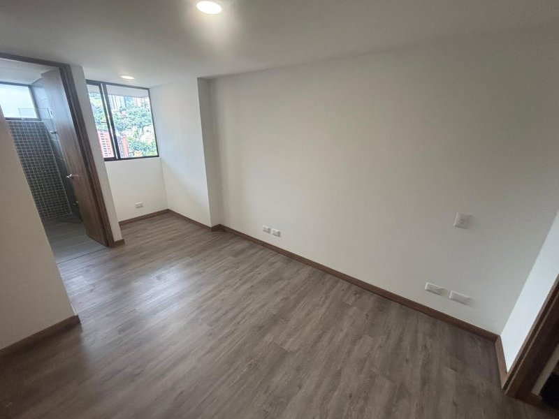 Apartamento para el arriendo en Envigado el codigo es 17246 Foto 9