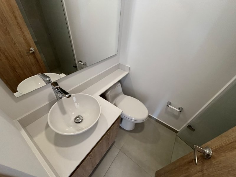 Apartamento para el arriendo en Sabaneta el codigo es 17671 Foto 12