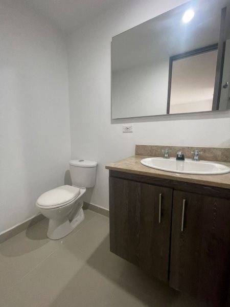 Apartamento para el arriendo en Sabaneta el codigo es 3747 Foto 17