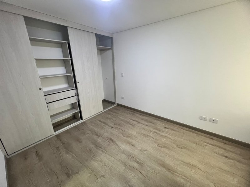 Apartamento para el arriendo en Itagüí el codigo es 17628 Foto 9