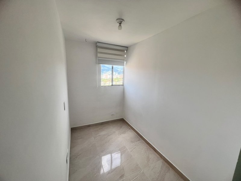 Apartamento para el arriendo en Medellín el codigo es 17724 Foto 9