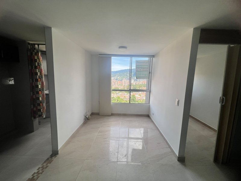 Apartamento para el arriendo en Medellín el codigo es 17724 Foto 3