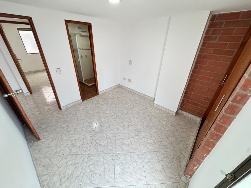 Apartamento para el arriendo en Sabaneta el codigo es 2072 Foto 6