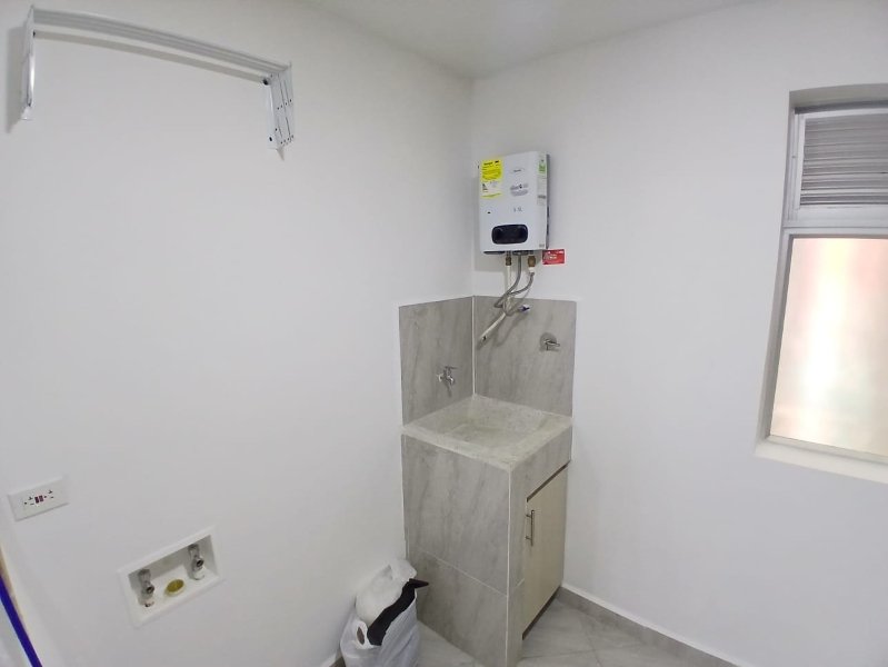 Apartaestudio para el arriendo en Sabaneta el codigo es 17999 Foto 9