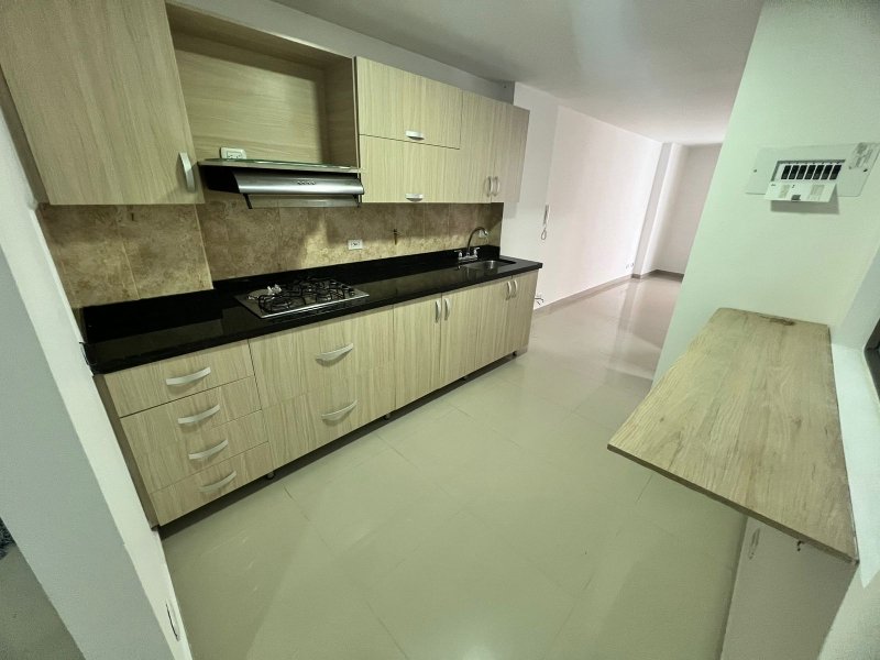 Apartamento para el arriendo en Sabaneta el codigo es 17193 Foto 2