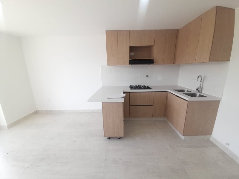 Apartamento para el arriendo en Sabaneta el codigo es 17556 Foto 2
