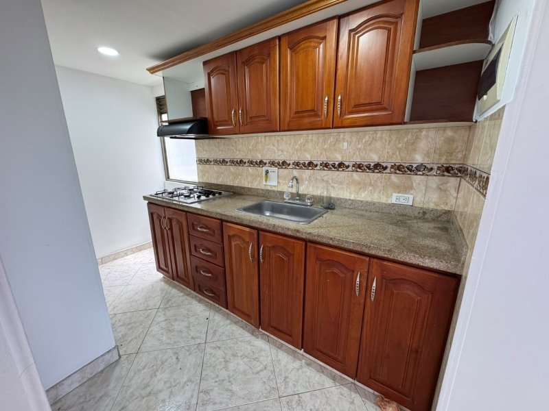 Apartamento para el arriendo en Sabaneta el codigo es 2072 Foto 2