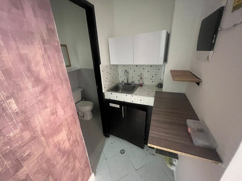 Local para el arriendo en Envigado el codigo es 17670 Foto 4