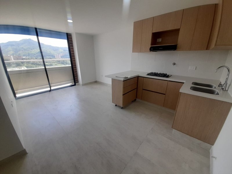 Apartamento para el arriendo en Sabaneta el codigo es 17556 Foto 4