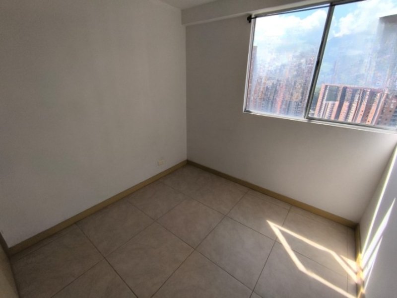 Apartamento para el arriendo en Sabaneta el codigo es 17538 Foto 9