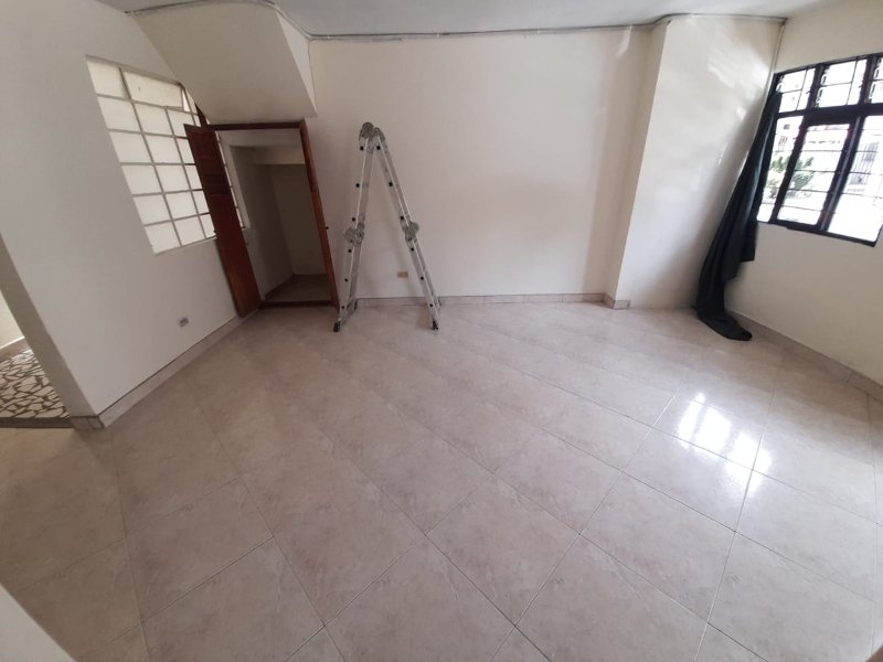 Casa para el arriendo en Sabaneta el codigo es 17261 Foto 4