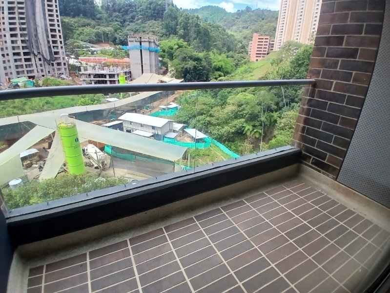 Apartamento para el arriendo en Sabaneta el codigo es 8023 Foto 8