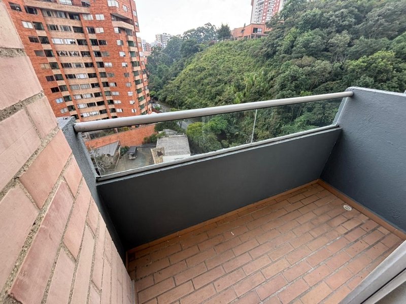 Apartamento para el arriendo en Sabaneta el codigo es 9796 Foto 6