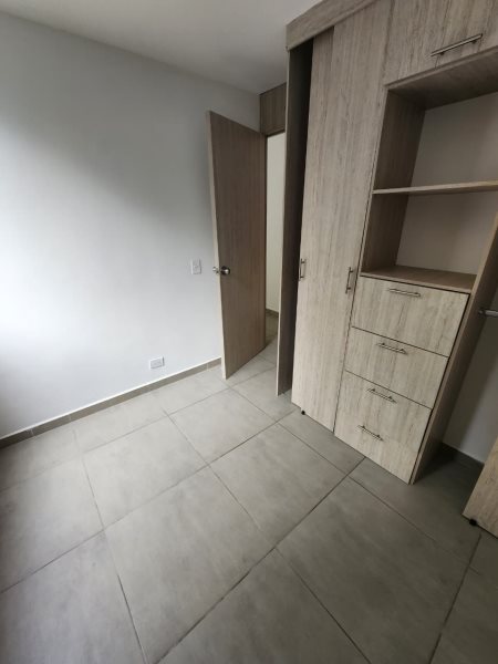 Apartamento para el arriendo en La Estrella el codigo es 16958 Foto 15