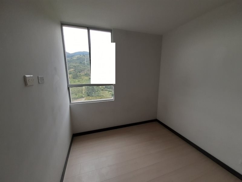 Apartamento para el arriendo en La Estrella el codigo es 9585 Foto 8