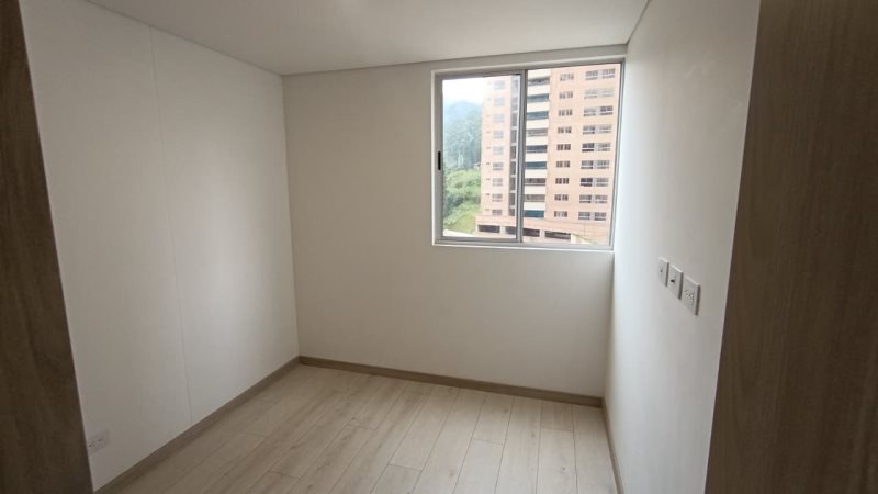 Apartamento para el arriendo en Sabaneta el codigo es 13977 Foto 8